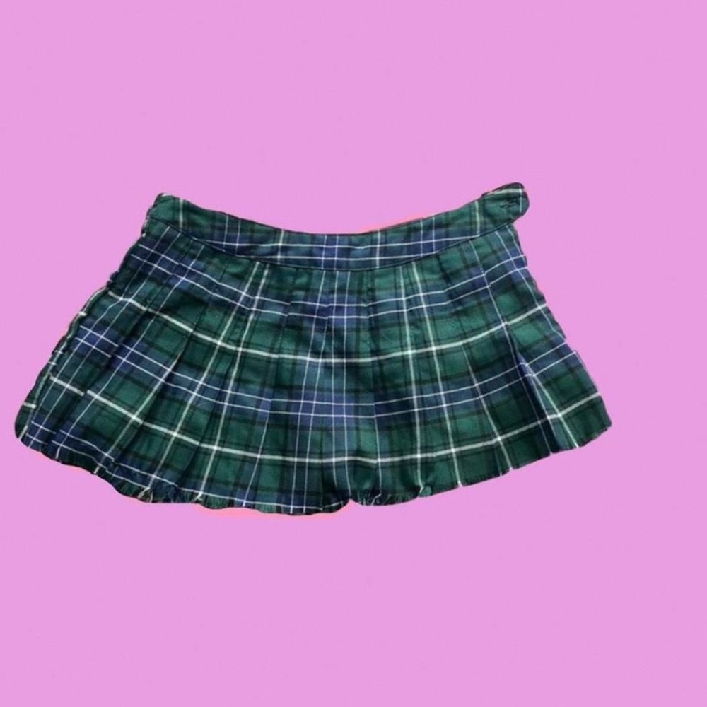 Green plaid mini pleated skirt